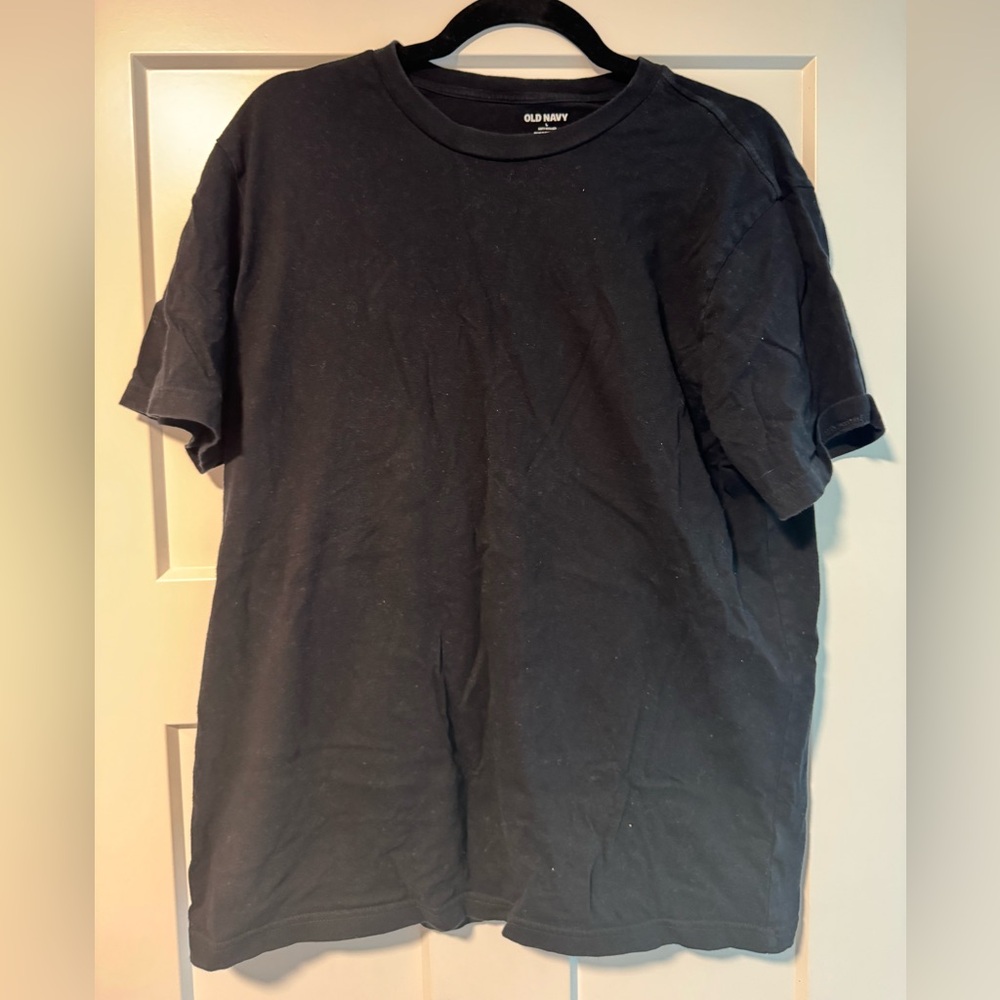 Old Navy Men's Dark Tee